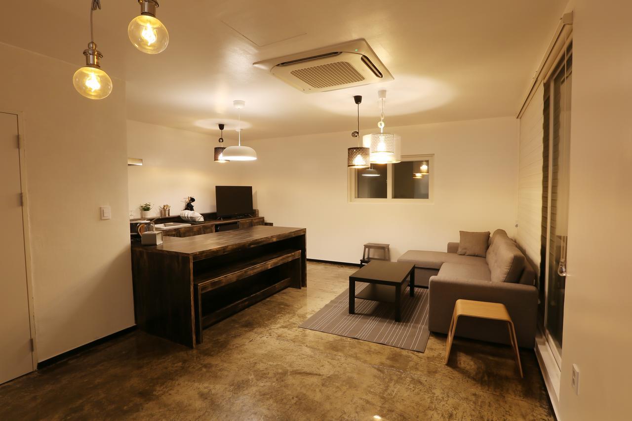 Muju House Villa Gangneung Luaran gambar
